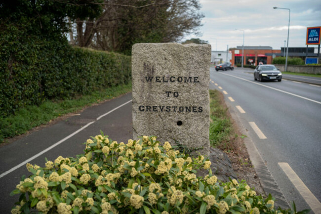 greystones-the-irish-town-where-children-are-not-allowed-smart-phones-and-is-pushing-back-against-social-media-usage-by-young-people-ireland