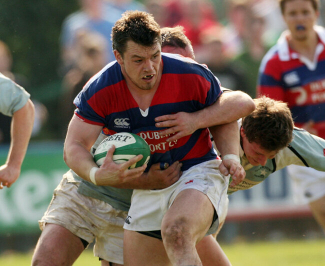 cian-healy-gets-tackled