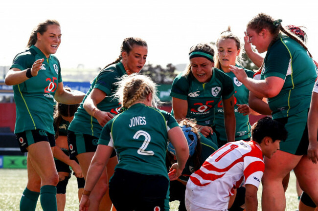 beibhinn-parsons-emily-lane-erin-king-aoife-dalton-and-eilis-cahill-celebrate-after-brittany-hogan-scores-her-sides-second-try