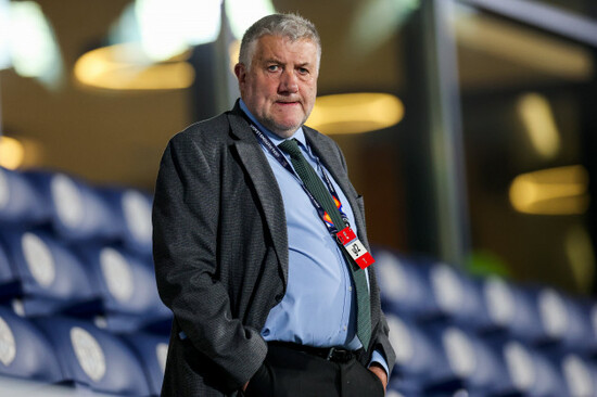 paul-cooke-ahead-of-the-match