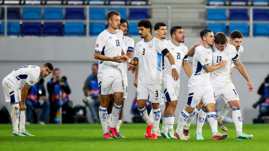 dor-peretz-celebrates-with-teammates-after-scoring-his-sides-first-goal-of-the-match