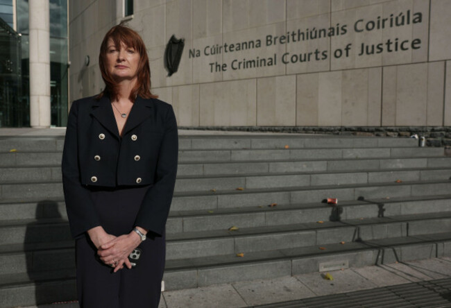 amanda-connolly-joins-criminal-defence-solicitors-staging-a-protest-over-legal-aid-reforms-on-the-first-day-of-the-new-legal-term-outside-central-criminal-court-in-dublin-picture-date-monday-october
