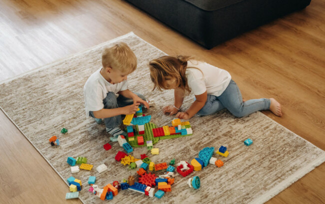 Childcare 1 ALAMY