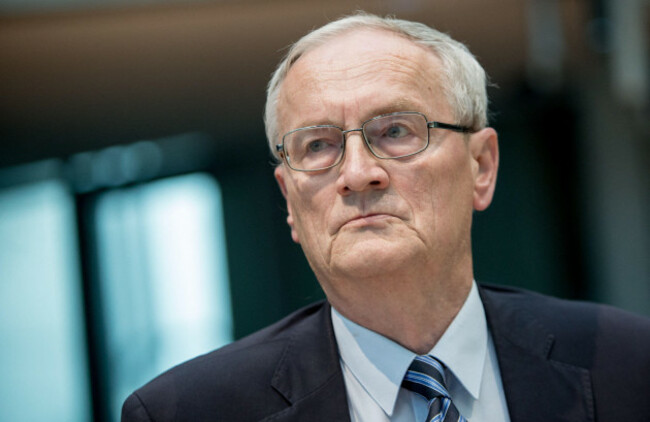 filed-01-october-2015-berlin-august-hanning-the-former-president-of-the-federal-intelligence-service-bnd-is-appearing-as-a-witness-before-the-nsa-investigative-committee-in-the-bundestag-in-be