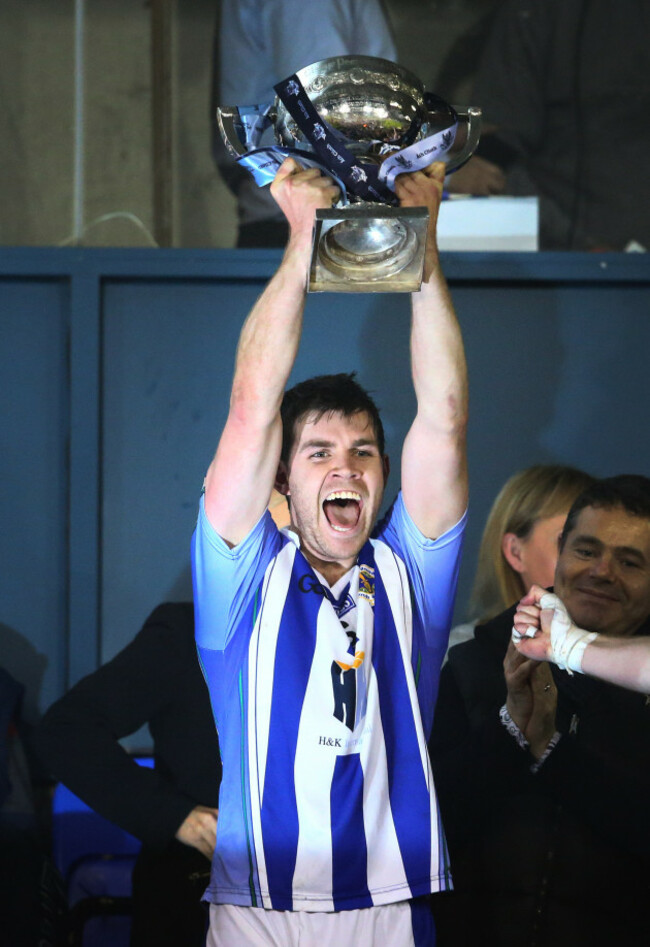 darragh-nelson-lifts-the-cup