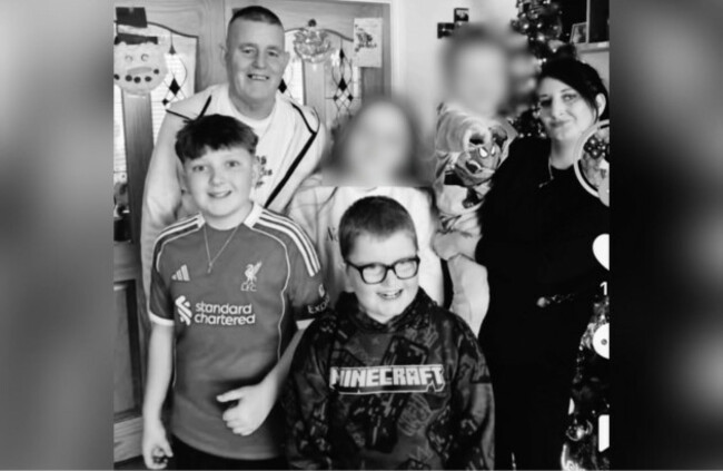 Use Waterford family (source Facebook) (1)