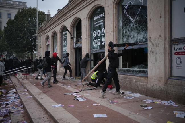 france-protests