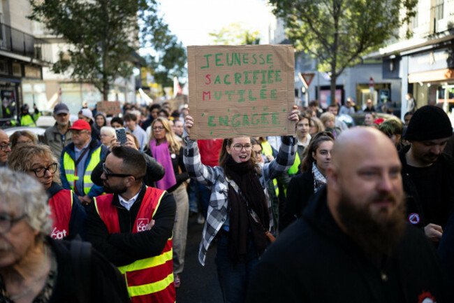 photopqrvoix-du-nordpierre-rouanet-17102026-valenciennes-17102026-mobilisation-du-17-octobre-contre-la-vie-chere-a-valenciennes-apres-les-mouvements-lyceens-et-etudiants-des-dernie