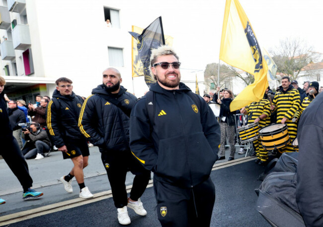 jack-nowell-arrives-ahead-of-the-match