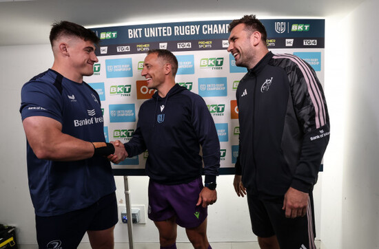 dan-sheehan-andrew-brace-and-tadhg-beirne-during-the-coin-toss-ahead-of-the-game