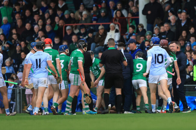 tempers-flair-between-kilmallock-and-na-piarsaigh-players