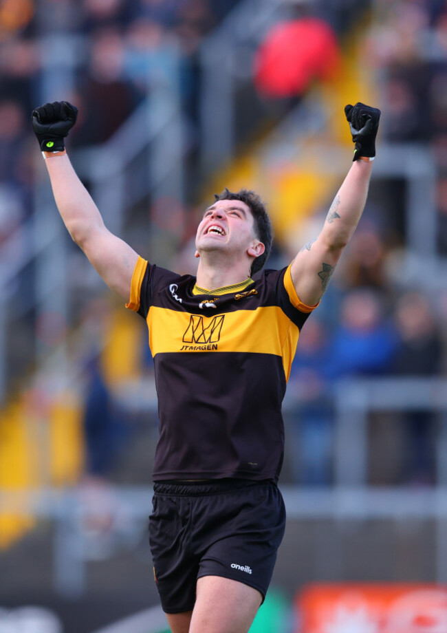 tony-brosnan-celebrates-after-the-game