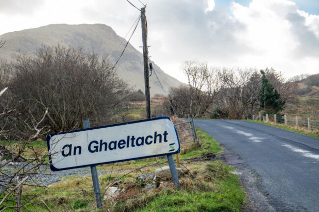 an-ghaeltacht-road-sign-explaining-that-here-starts-an-area-where-the-irish-language-is-spoken-translation-irish