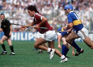 Hurling boots hotsell